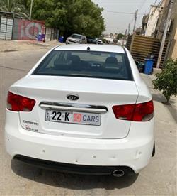 كيا سيراتو